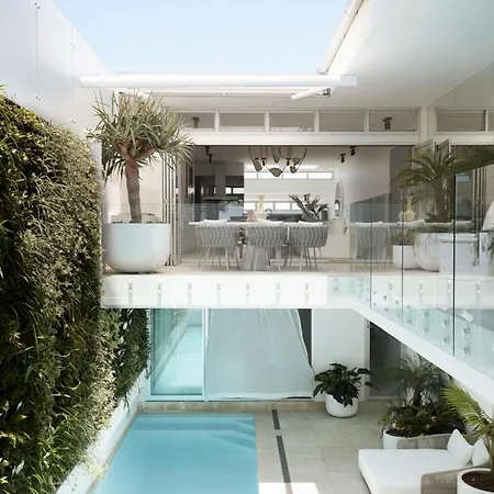 Cove House-3